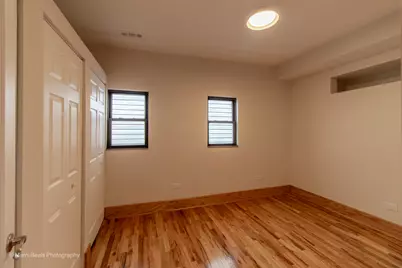 6334 S Saint Lawrence Avenue, Chicago, IL 60637 - Photo 9