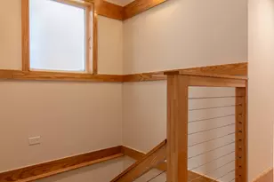 6334 S St Lawrence Ave, Chicago, IL 60637 - Photo 13