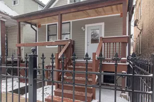 6334 S St Lawrence Ave, Chicago, IL 60637 - Photo 1