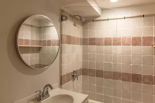 6334 S St Lawrence Ave, Chicago, IL 60637 - Photo 21