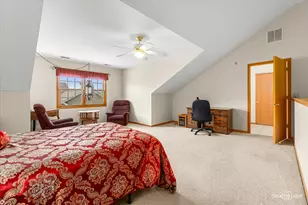 840 Havenshire Rd, Naperville, IL 60565 - Photo 11