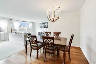 720 Oakton St, Evanston, IL 60202 - Photo 9