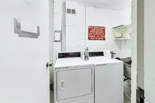 720 Oakton St, Evanston, IL 60202 - Photo 25