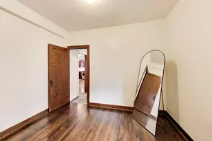 5426 N Lovejoy Ave, Chicago, IL 60630 - Photo 17