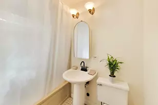 5426 N Lovejoy Ave, Chicago, IL 60630 - Photo 23