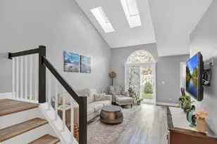 270 Woodstone Cir, Buffalo Grove, IL 60089 - Photo 3