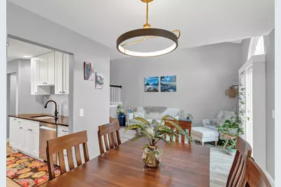 270 Woodstone Circle, Buffalo Grove, IL 60089 - Photo 7