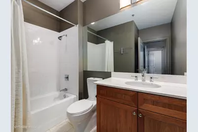 1035 N Dearborn Street #19, Chicago, IL 60610 - Photo 21
