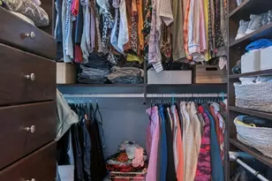 1443 W Victoria St, Chicago, IL 60660 - Photo 13