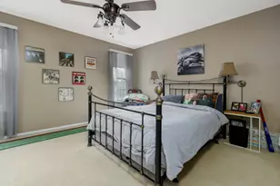 1000 Devonshire Ave, Naperville, IL 60540 - Photo 9