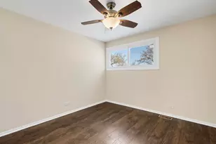 1500 Pershing Ave, Wheaton, IL 60189 - Photo 17