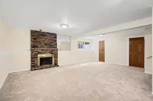 1500 Pershing Ave, Wheaton, IL 60189 - Photo 21