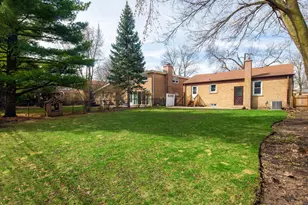 8727 Hamlin Ave, Skokie, IL 60076 - Photo 23