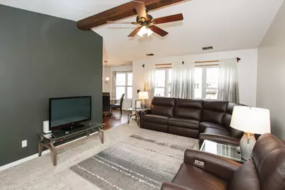 1020 Wynnfield Court #D, Elgin, IL 60120 - Photo 5