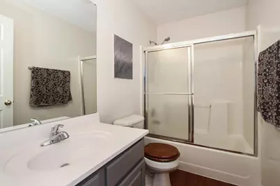 1020 Wynnfield Court #D, Elgin, IL 60120 - Photo 21