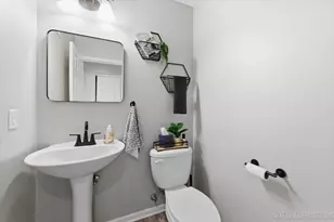 585 Vine St, Hampshire, IL 60140 - Photo 13