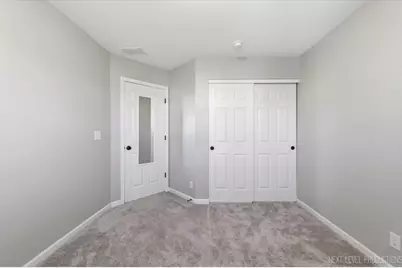 585 Vine Street, Hampshire, IL 60140 - Photo 23