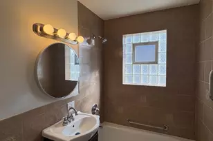 12509 S Elizabeth St, Calumet Park, IL 60827 - Photo 7