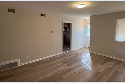 12509 S Elizabeth Street, Calumet Park, IL 60827 - Photo 3