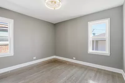 9919 S Peoria Street, Chicago, IL 60643 - Photo 9