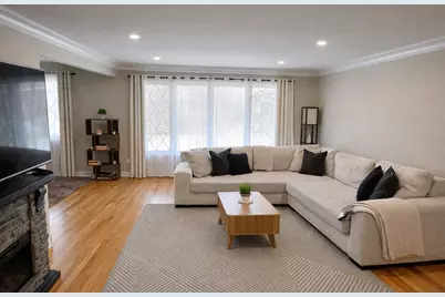 10824 Laramie Avenue, Oak Lawn, IL 60453 - Photo 3