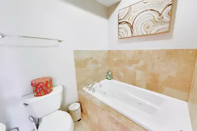 1402 W Grand Avenue #3, Chicago, IL 60642 - Photo 15