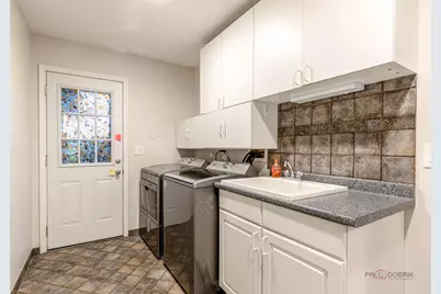 805 Summer Court, Buffalo Grove, IL 60089 - Photo 23