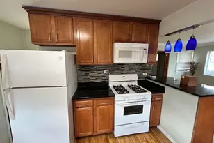 312 N Reuter Dr, Arlington Heights, IL 60005 - Photo 7