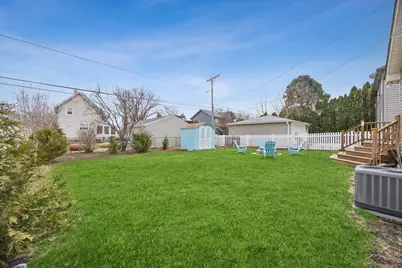 5325 S Catherine Avenue, Countryside, IL 60525 - Photo 15