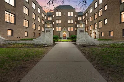 734 Noyes Street #O2, Evanston, IL 60201 - Photo 1