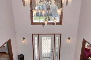 1873 Claire Dr, Bourbonnais, IL 60914 - Photo 11