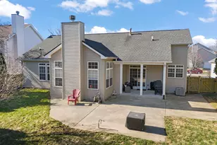 2132 Colonial St, Aurora, IL 60503 - Photo 25