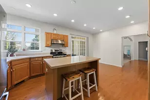 2132 Colonial St, Aurora, IL 60503 - Photo 11