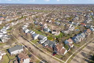 2132 Colonial St, Aurora, IL 60503 - Photo 29