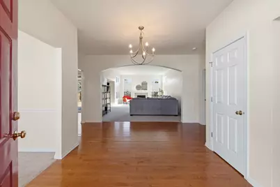 2132 Colonial Street, Aurora, IL 60503 - Photo 3