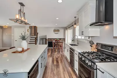 13760 W Sandstone Drive, Homer Glen, IL 60491 - Photo 3