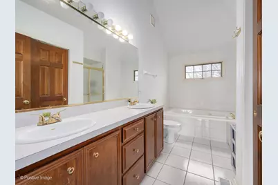 586 Daniels Street, Bolingbrook, IL 60440 - Photo 17