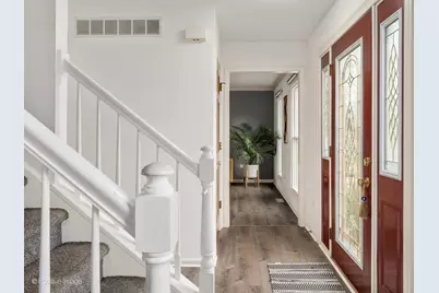 586 Daniels Street, Bolingbrook, IL 60440 - Photo 3