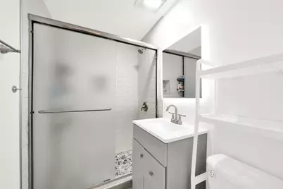 326 N Forest Avenue, Hillside, IL 60162 - Photo 7