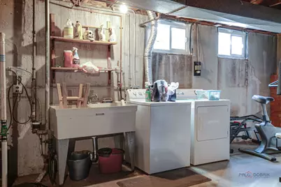 5251 Greenleaf Street, Skokie, IL 60077 - Photo 23