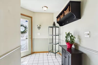 1056 Mattande Lane, Naperville, IL 60540 - Photo 3