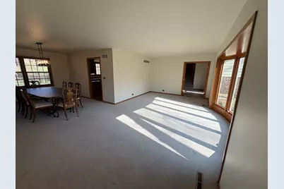 1209 Appaloosa Trail, McHenry, IL 60051 - Photo 19