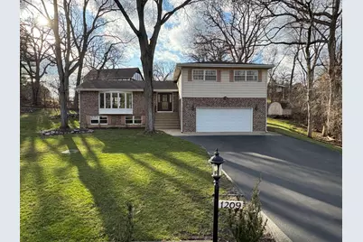 1209 Appaloosa Trail, McHenry, IL 60051 - Photo 1
