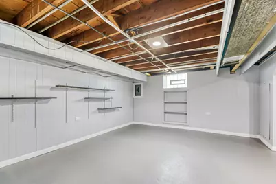 8641 S Jeffery Boulevard, Chicago, IL 60617 - Photo 11