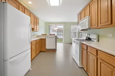 3707 Idlewild Lane, Naperville, IL 60564 - Photo 9