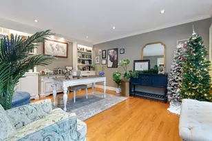 6N680 Somerset Dr, Saint Charles, IL 60175 - Photo 9