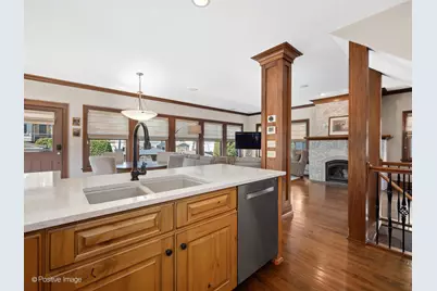 652 S Fairview Avenue, Elmhurst, IL 60126 - Photo 7