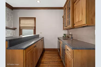 652 S Fairview Avenue, Elmhurst, IL 60126 - Photo 15