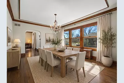 652 S Fairview Avenue, Elmhurst, IL 60126 - Photo 3
