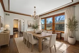 652 S Fairview Ave, Elmhurst, IL 60126 - Photo 3